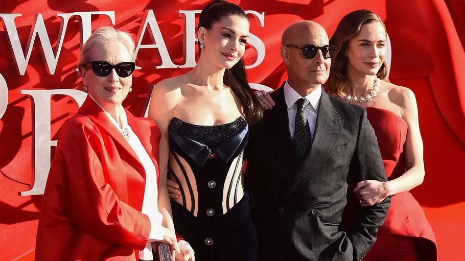 Die Schauspieler von „Der Teufel trägt Prada bei der Premiere. Die Schauspieler von „Der Teufel trägt Prada 2 bei der Europapremiere.