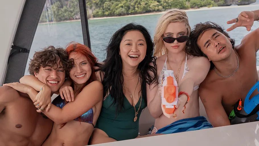 „The Devil's Mouth - Der Teufelsschlund“ Gavin Casalegno als Greg, Tommie Rose als Adrienne, Lana Condor als Max, Kathryn Newton als Sara und Nico Hiraga als James im Horror-Thriller „The Devil's Mouth - Der Teufelsschlund“.