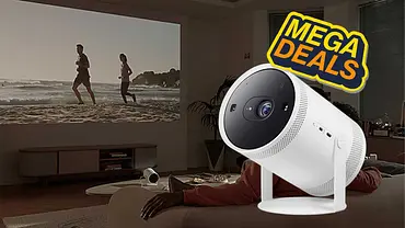 The Freestyle Projektor von Samsung im Angebot - Foto: Samsung/TVM-Montage The Freestyle Projektor von Samsung im Angebot - Foto: Samsung/TVM-Montage