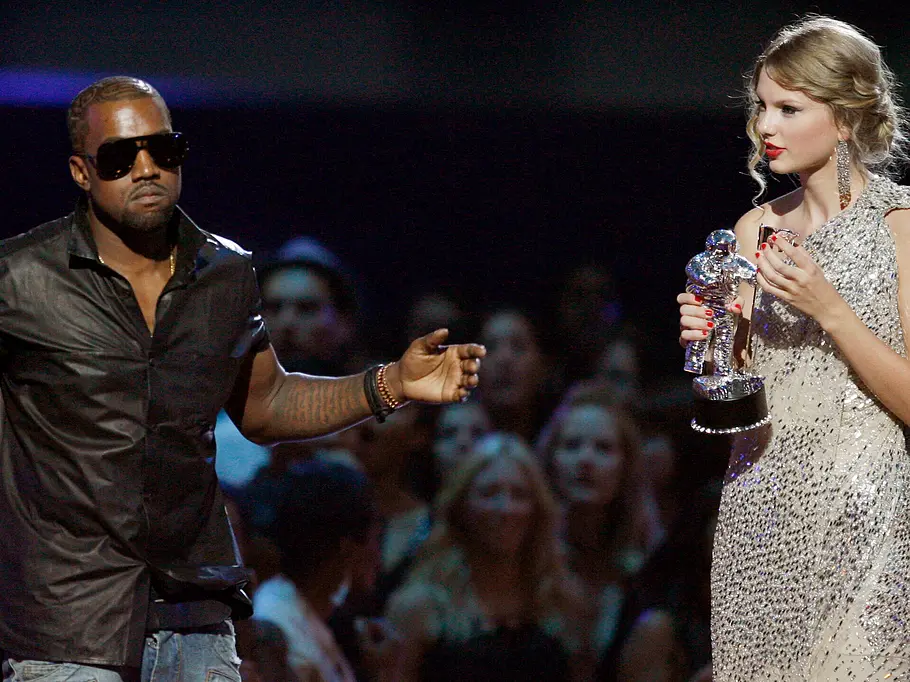 Bilder aus der Dokuserie „The Taylor Swift Years – Schicksalsjahre eines Superstars“.