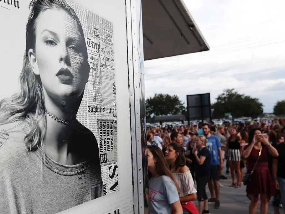 Bilder aus der Dokuserie „The Taylor Swift Years – Schicksalsjahre eines Superstars“.