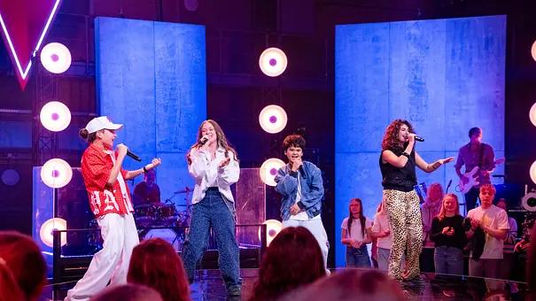 Illia, Liam, Elena und Nisa während der Battles in Concert. - Foto: Joyn/Claudius Pflug Illia, Liam, Elena und Nisa während der Battles in Concert. - Foto: Joyn/Claudius Pflug