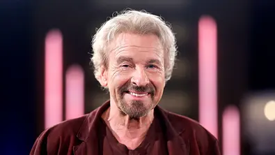 Moderator Thomas Gottschalk bei der Aufzeichnung der WDR-Talkshow Kölner Treff im WDR Studio BS 3. Köln, 11.10.2024 - Foto: IMAGO / Panama Pictures