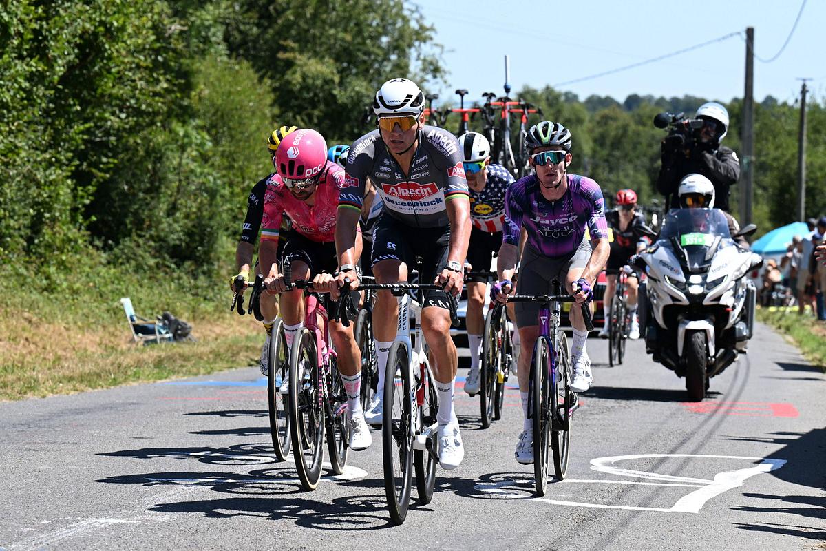 Mathieu Van der Poel (Alpecin-Deceuninck) in der Ausreißergruppe des Tages