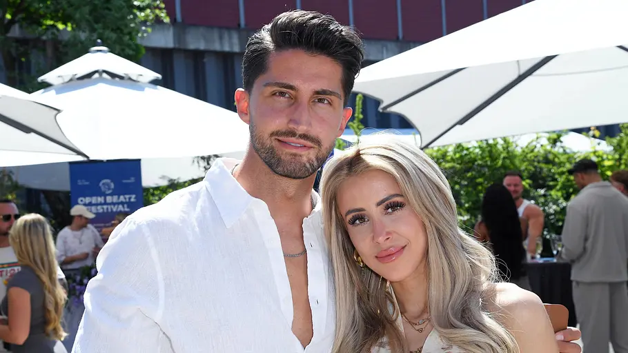 Lorik und Denise sind getrennt – jetzt meldet er sich zurück Lorik und Denise zeigen sich als Paar