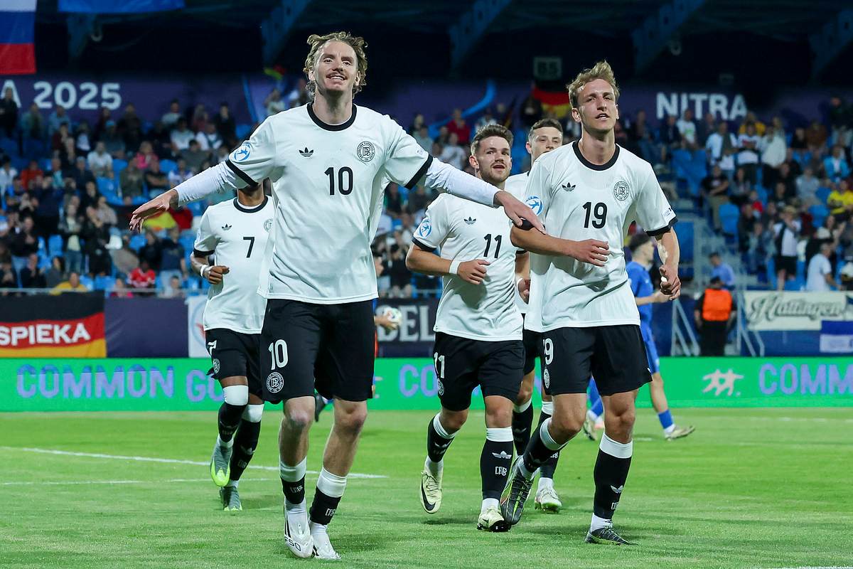 Nick Woltemade jubelt nach seinem Treffer beim U21-Auftaktspiel der deutschen Nationalelf