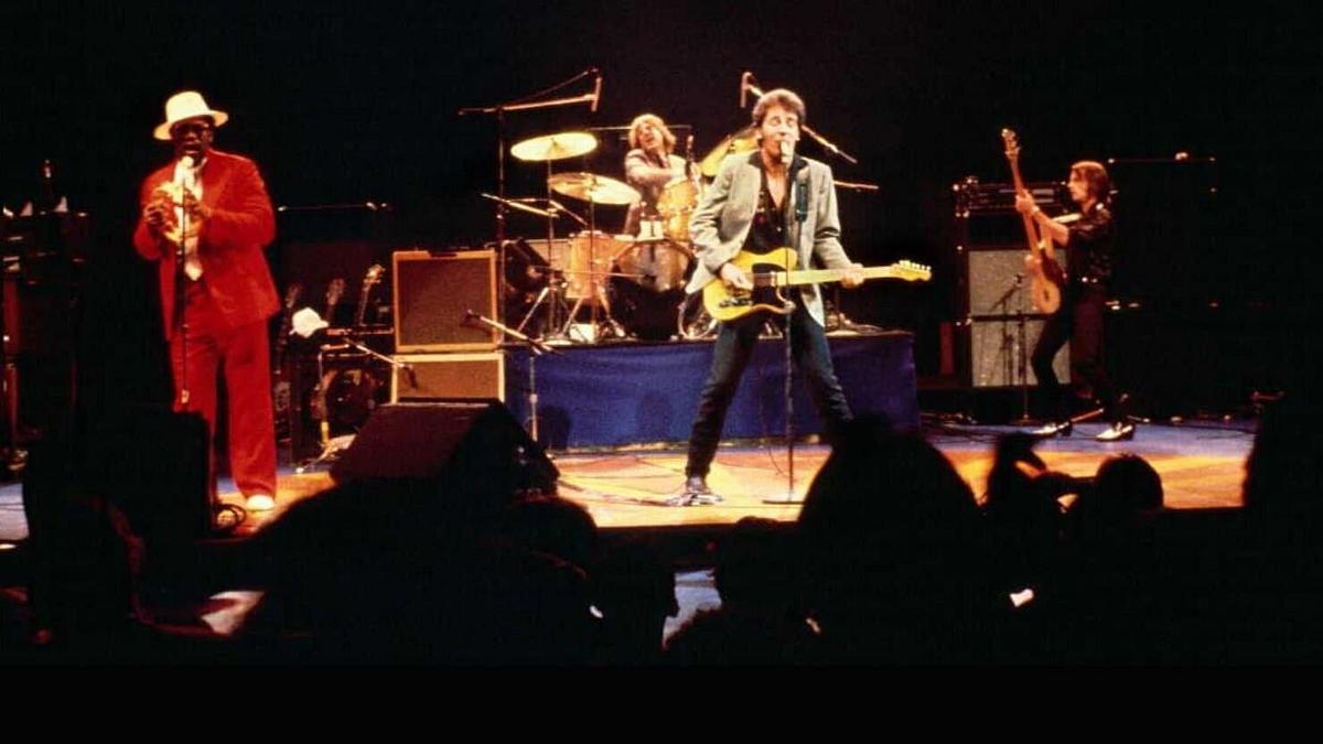 Bruce Springsteen & The E Street Band - The Legendary 1979 No Nukes Concerts Bruce Springsteen & The E Street Band - The Legendary 1979 No Nukes Concerts