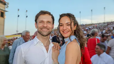 Vadim Garbuzov und Freundin Saphira Wermann. - Foto: Imago/K.Piles Vadim Garbuzov und Freundin Saphira Wermann. - Foto: Imago/K.Piles