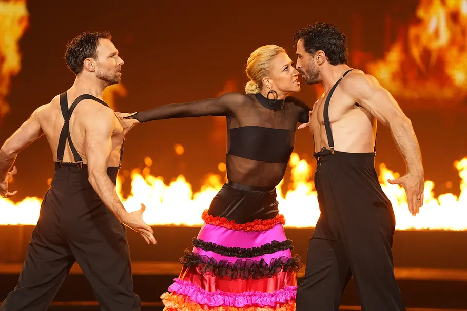 Vadim Garbuzov, Kathrin Menzinger, Jan Kittmann Vadim Garbuzov, Kathrin Menzinger, Jan Kittmann bei Let's Dance