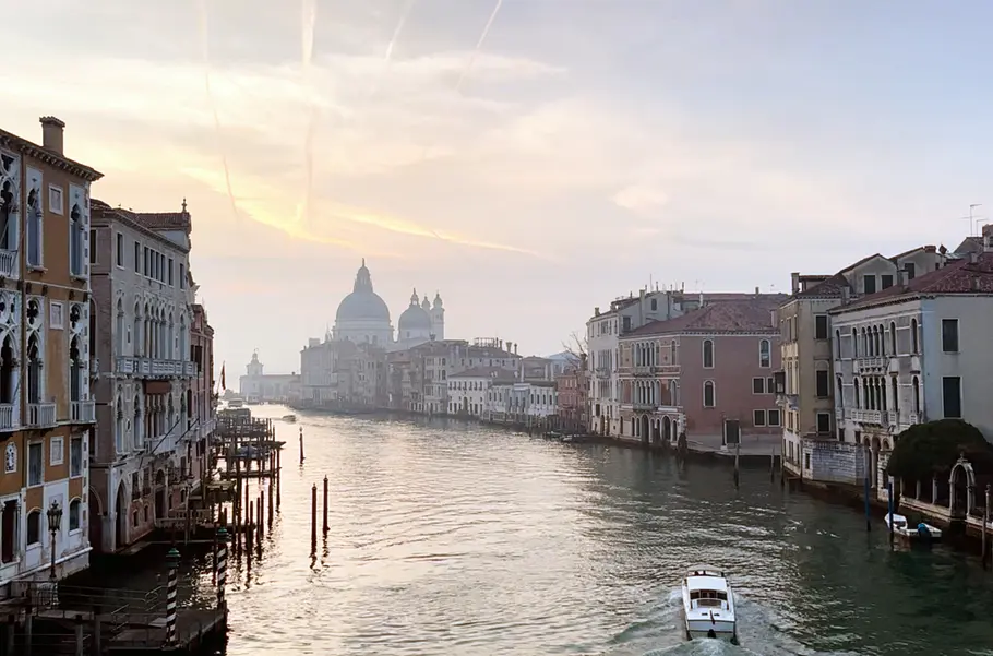 Venedig und die Kunst der Macht - Die Geschichte der Biennale