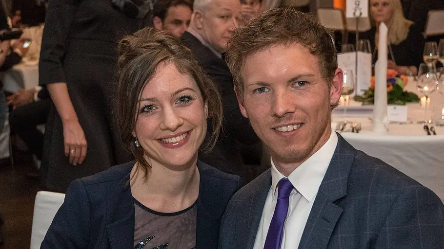 Verena Nagelsmann und Julian Nagelsmann bei einem Banquet im Jahr 2017
