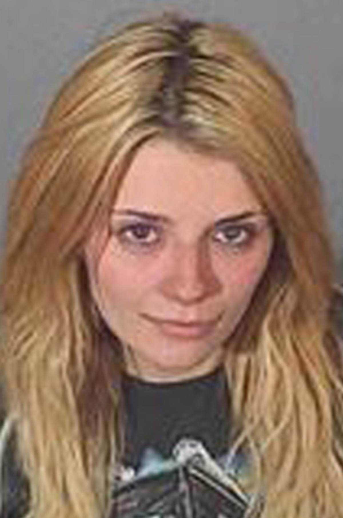 Mischa Barton Mugshot im Gefängnis