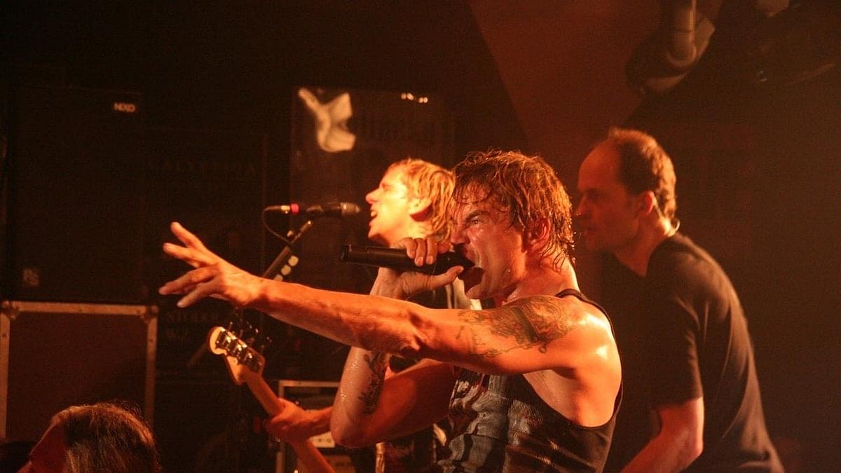 Die Toten Hosen Live - Der Krach der Republik - Das Tourfinale Die Toten Hosen Live - Der Krach der Republik - Das Tourfinale
