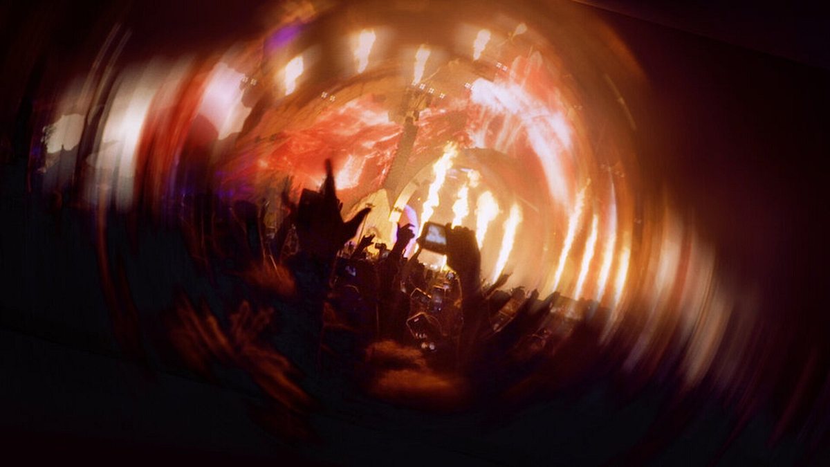 TRAINWRECK: TRAGÖDIE BEIM ASTROWORLD-FESTIVAL TRAINWRECK: TRAGÖDIE BEIM ASTROWORLD-FESTIVAL