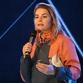 Wer stiehlt Hazel Brugger die Show? Thumbnail