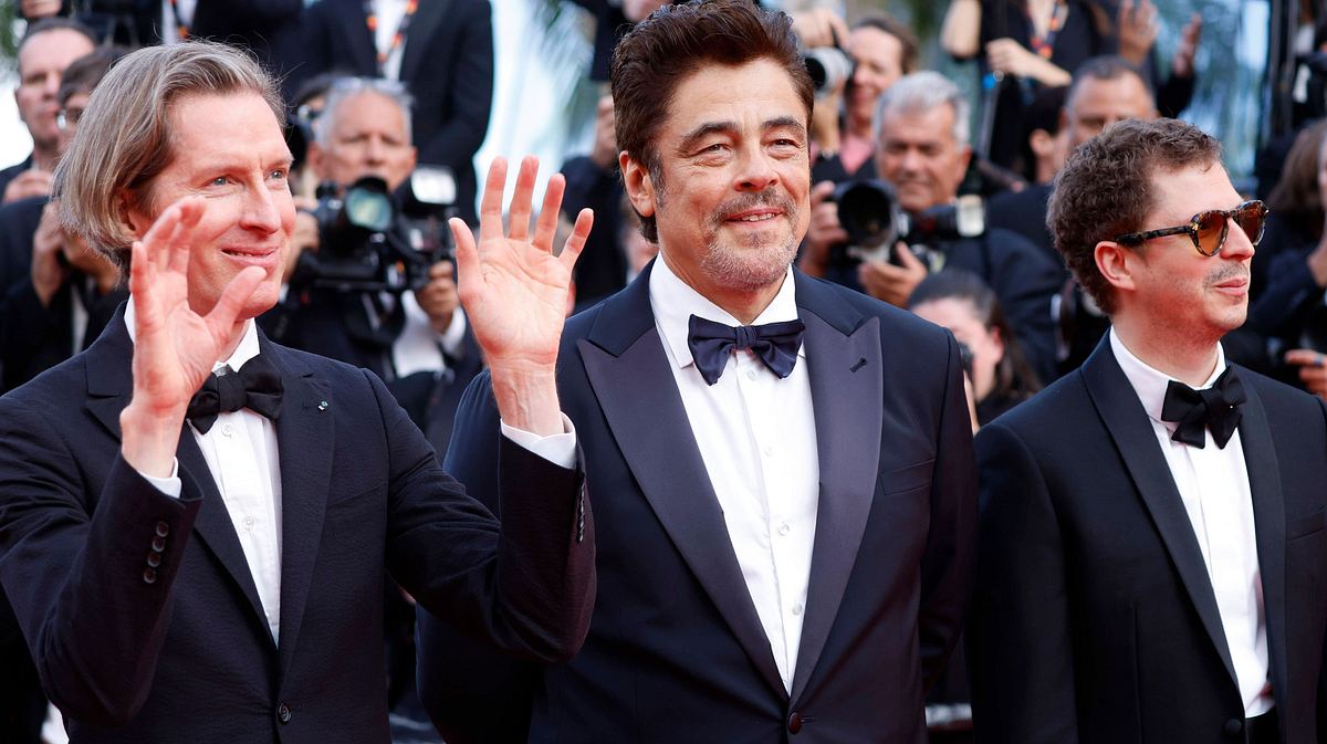 Wes Anderson, Benicio del Toro und Michael Cera bei der Premiere des Kinofilms „Der phönizische Meisterstreich“