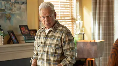 Gibbs in seinem Wohnzimmer. - Foto: CBS Gibbs in seinem Wohnzimmer. - Foto: CBS