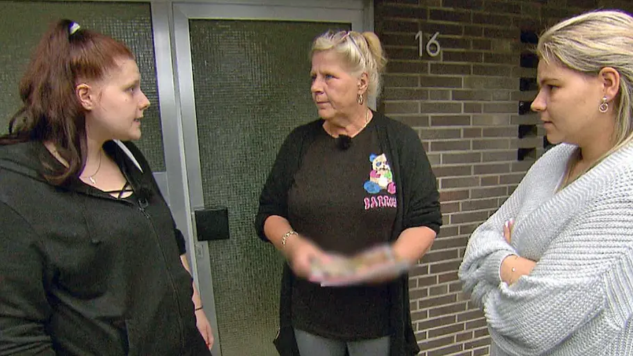 Lavinia Wollny streitet mit Silvia Wollny und ihrer Schwester. 