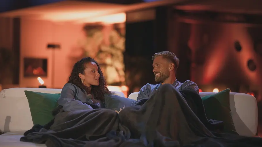Yana und Sebastian Paul reden Tacheles Yana und Sebastian Paul reden in Folge 7 von Die Bachelors Tacheles.