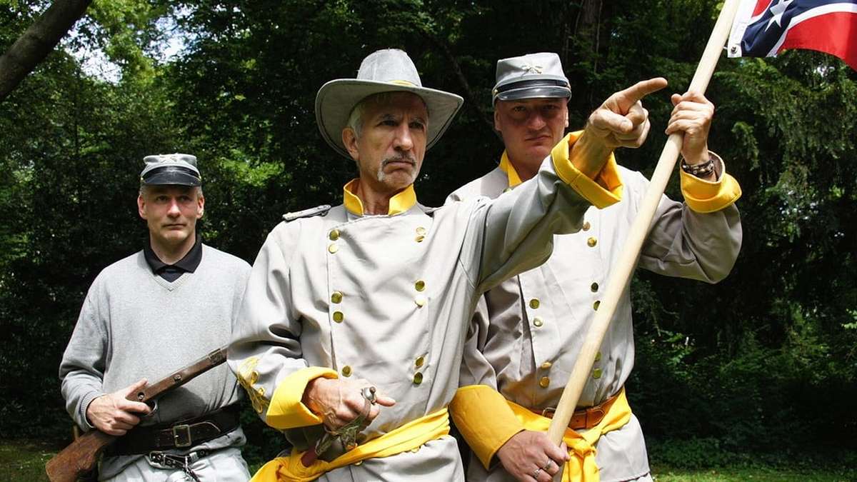 Lebendig skalpiert Lebendig skalpiert