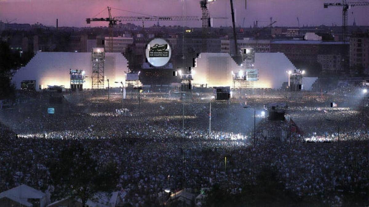 Roger Waters: The Wall - Live in Berlin Roger Waters: The Wall - Live in Berlin