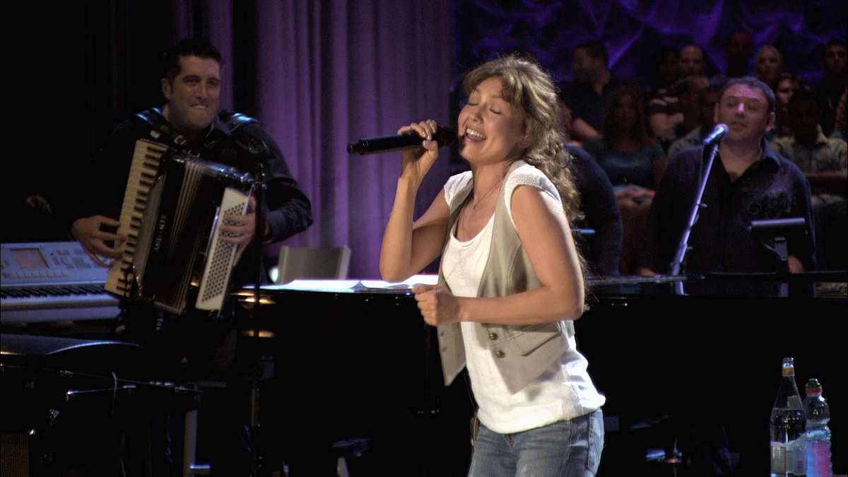 Thalía En Primera Fila Thalía En Primera Fila